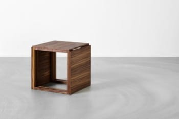 Kai Kristiansen. Sidebord / sofabord Cube no. 33, valnød