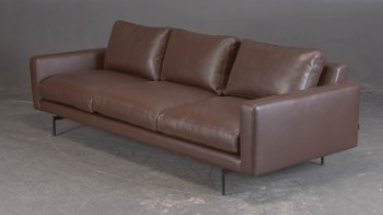 PS97983 - Lars Wendelbo for Wendelbo. Tre personer sofa model Edge V1, Faith dark brown læder