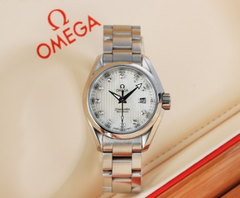 Womens wristwatch from Omega, model Seamaster Aqua Terra