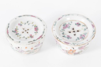 Pair of Chinese porcelain censers (2)