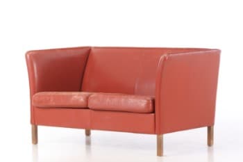 Dansk møbeldesign. To-pers. sofa, rødt læder