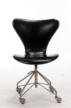 Arne Jacobsen. Kontorstol Syveren, model 3117