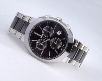 Rado D-Star Chronograph XL 42mm. Mens watch in ceramic and steel with black dial, approx. 2020