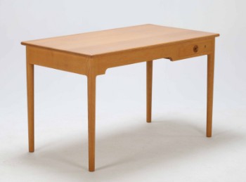 Hans J. Wegner (1914-2007) for PP Møbler: Skrivebord af egetræ, model PP312
