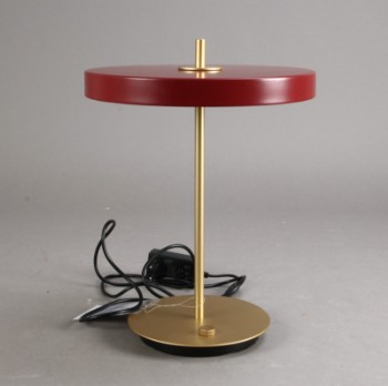 Søren Ravn Christensen for Umage. Table lamp with USB charging, model Asteria Table, ruby ??red, exhibition model
