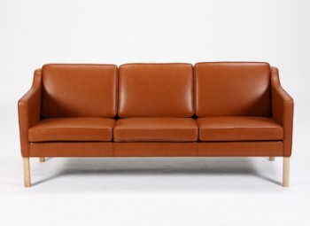 Børge Mogensen. Tre-personers fritstående sofa, model 2323, anilin læder