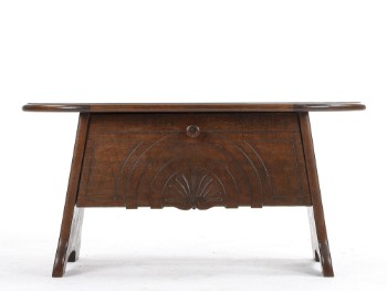 Oak coffee table, first half of the 20th century