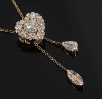 Diamonds by Frisenholm. Zipper diamond necklace of 18 kt. gold, approx. 1.81 ct.