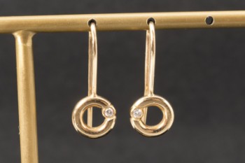 Par øreringe af 14 kt guld med cubic zirconia (2)