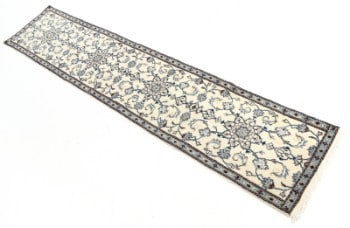 Persisk Nain. Uld med silke på bomuld. 78x382 cm