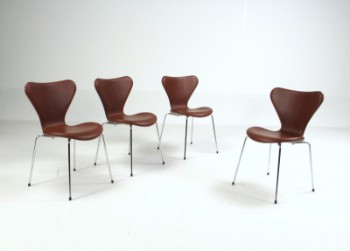 Arne Jacobsen. Et sæt på fire Syver stole, Provence brandy anilin læder, Ny højde (4)