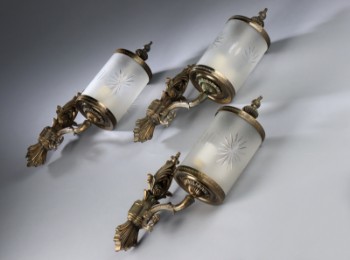 Et sæt på 3 lanterne væglamper af messing og glas fra 50erne (3)