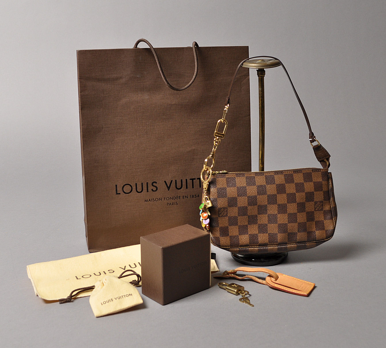 Sold at Auction: Louis Vuitton, LOUIS VUITTON, PASTILLES KEY CHAIN