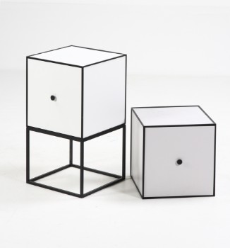 Mogens Lassen & Flemming Lassen. Two bedside tables / wardrobe modules, model frame 35 (2)