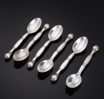 Georg Jensen. Six beautiful sterling silver coffee spoons, design no. 38 (6)