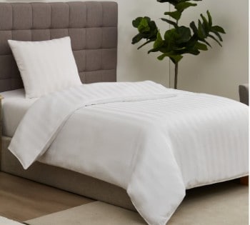 1723 - Luna Sleep Satin sengetøj - Hvid - 2 sæt, 140 / 200 & 60 x 63 cm