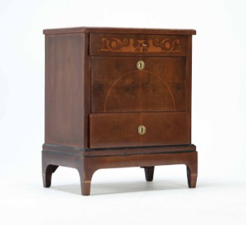 Empire-style mahogany chest of drawers - 19th century