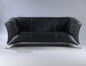 Rolf Rolf Benz. 2½--pers. sofa, fritstående, betrukket med sort læder, model 322