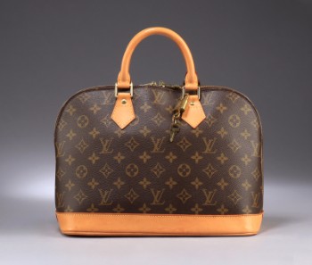Louis Vuitton. Alma PM handbag in Monogram Canvas