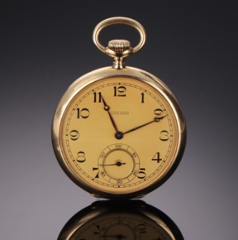 Ulysses Nardin. Vintage mens pocket watch in 14 kt. gold, approx. The 1920s
