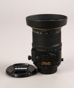Nikon. PC-E Nikkor 24mm tilt & shift objektiv.