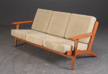 Hans J. Wegner. Tre-personers sofa, model GE290/3