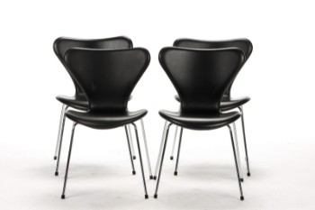 Arne Jacobsen. Four Syveren chairs with black leather, model 3107, newly upholstered (4)