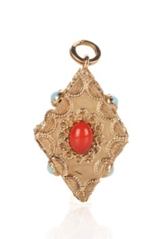 686671-2. Gold pendant of 18 kt