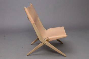 Mogens Lassen for Menu. Lænestol, model Saxe Chair