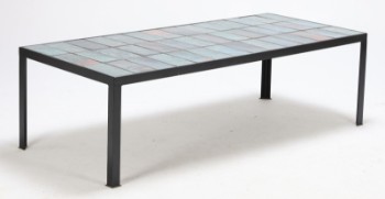Dansk design: Sofabord af jern med keramiske fliser, 1960erne
