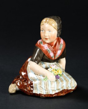 Royal Copenhagen / Royal Porcelain. Julianne Marie. Faroese girl, figure, no. 12416 1. black
