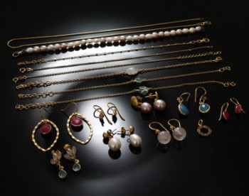 Jewelery set of gold-plated silver with the gem (23)