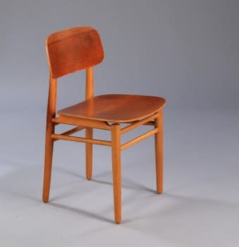 Hans J. Wegner. Sjælden spisebordsstol, model 4101 af teak