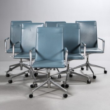 Brunner. Seks kontorstole, lyseblåt læder, poleret aluminium (6)