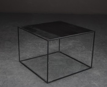 City of Lassen. Coffee table - Model Twin 49. Black stained ash / Cool Grey