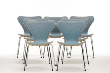 Arne Jacobsen. Syv syver stole, model 3107 (7)