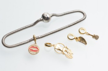 Collection Christina. Bracelets / charms (4)